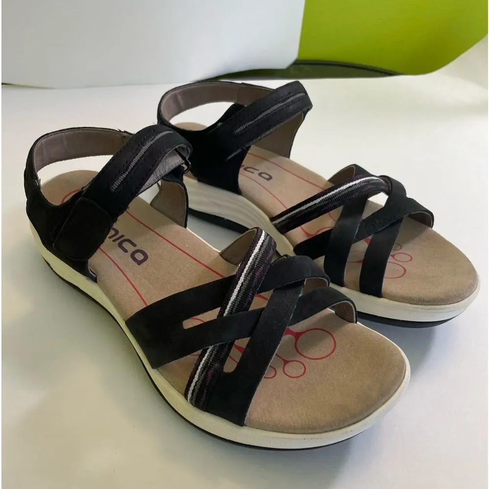 Biónica Nova black woven Nubuck‎ leather Wedge sandals